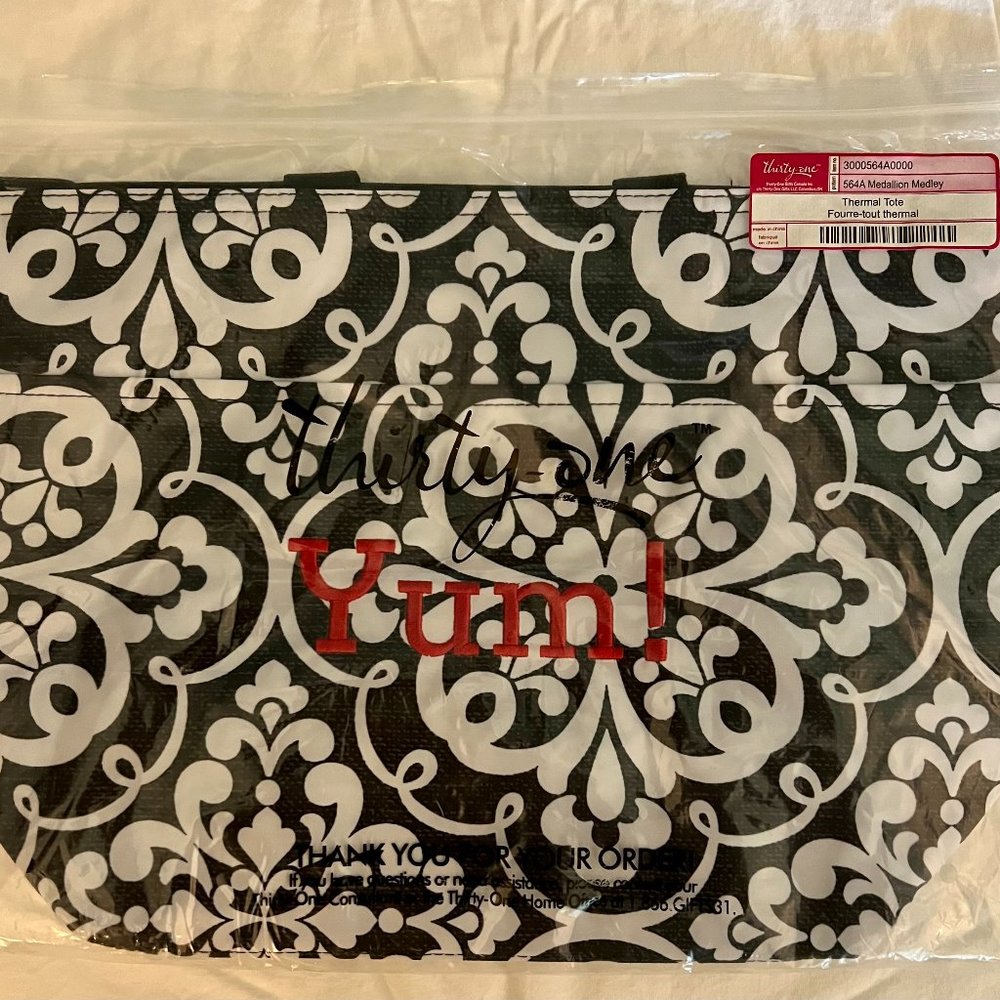 Thirty One Thermal Tote Medallion Medley w/ YUM! personalization (NIP)